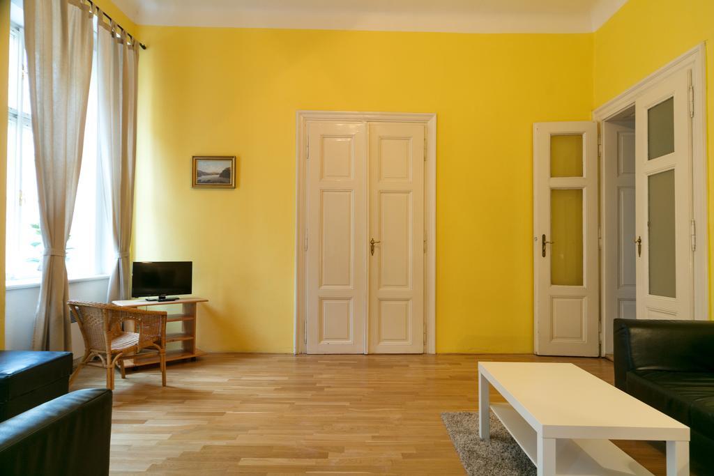Prague Royal Apartment Serikova 外观 照片